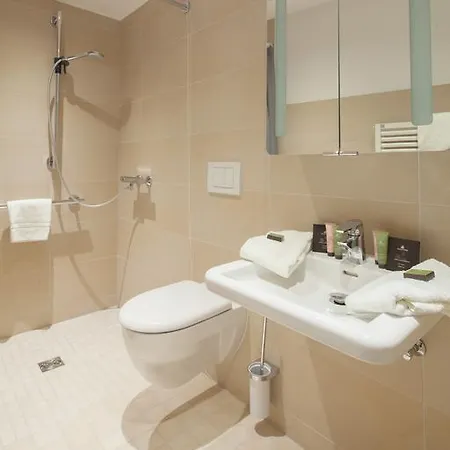 Hotel Gda Am Schlosspark 3*